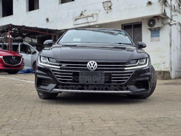 Volkswagen Arteon 2.0T SEL Premium R-Line 4MOTION 2021 Black