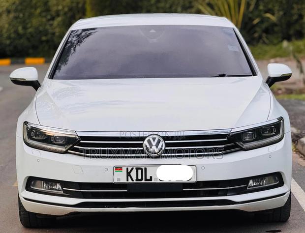 Volkswagen Passat 2015 White