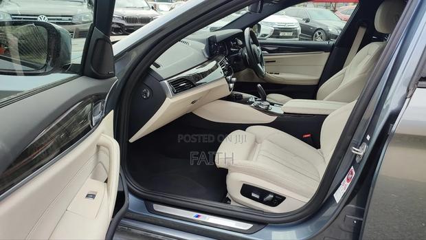 BMW 530i 2018 Gray