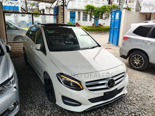 Mercedes-Benz B-Class 2018 White