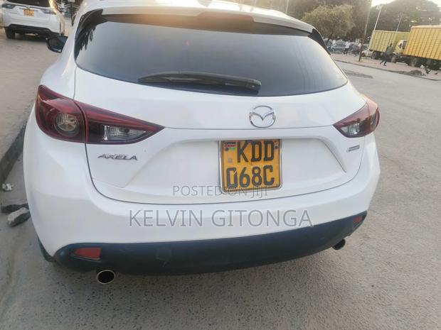 Mazda Axela 2015 White