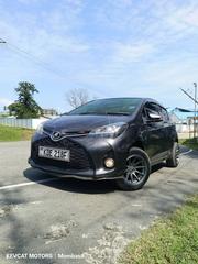Toyota Vitz 2015 Black for sale