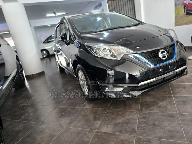 Nissan Note 1.2 Hybrid 2019 Black