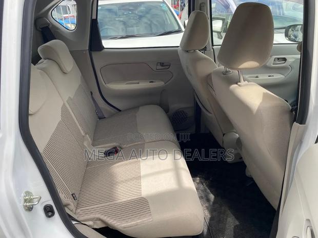 Daihatsu Move 2018 White