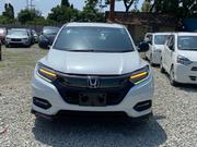 Honda Vezel 2018 White for sale