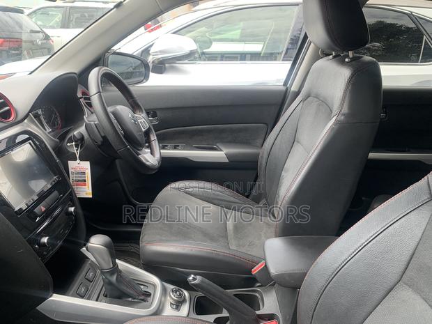 Suzuki Escudo 2018 White