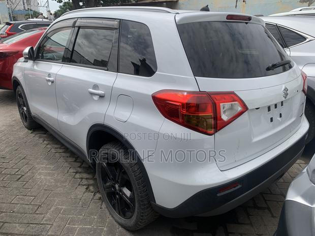 Suzuki Escudo 2018 White