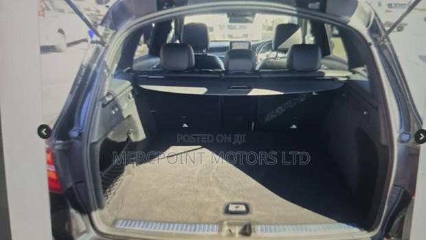 Mercedes-Benz GLC-Class 2019 Black