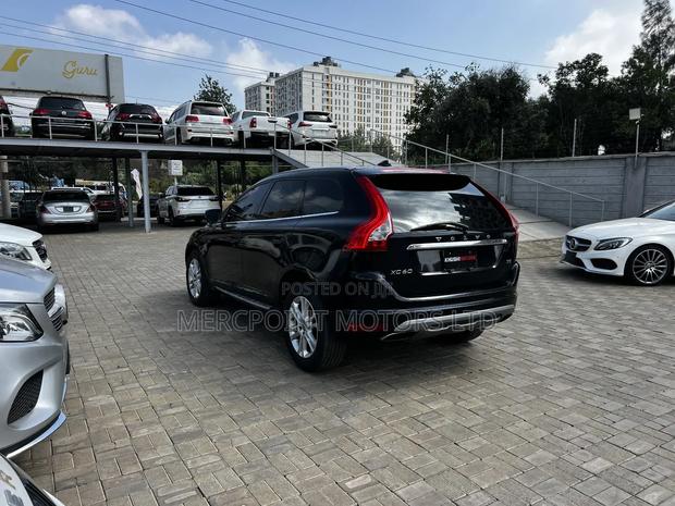 Volvo XC60 T5 Premier FWD 2015 Black