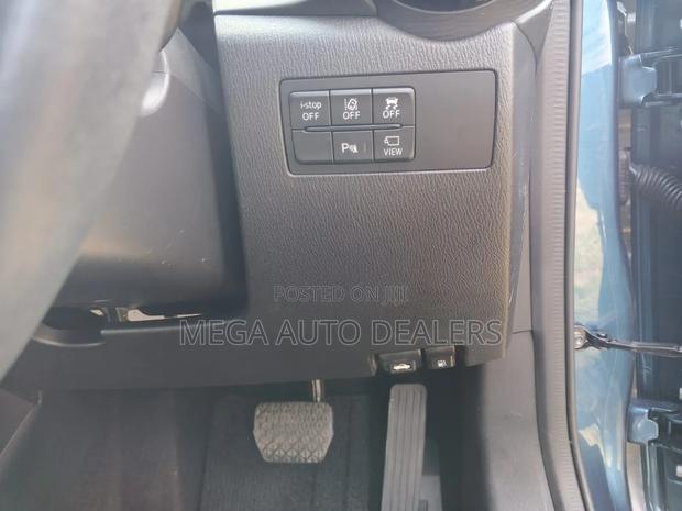 Mazda Demio 2018 Blue