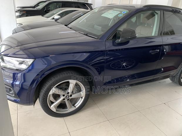 Audi Q5 2.0T Premium AWD quattro 2018 Blue