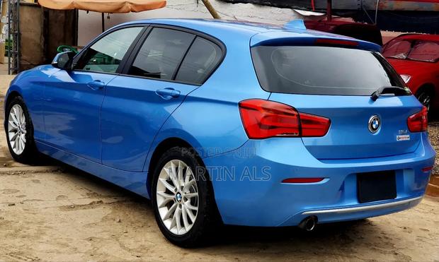 BMW 118i 2018 Blue