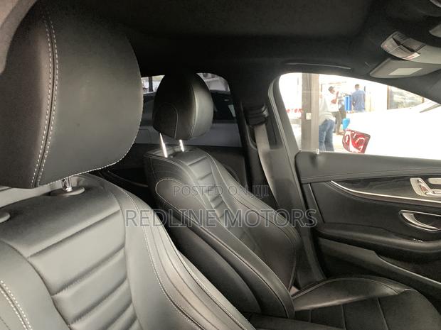 Mercedes-Benz E300 2018 Black