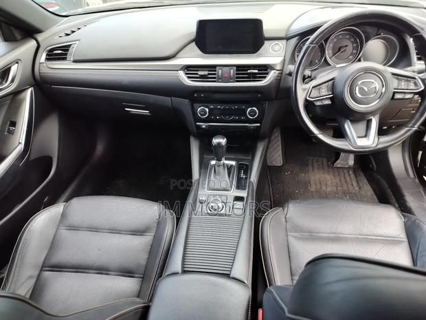 Mazda Atenza 2018