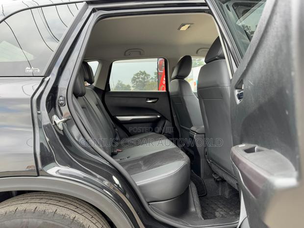 Suzuki Escudo 2018 Black