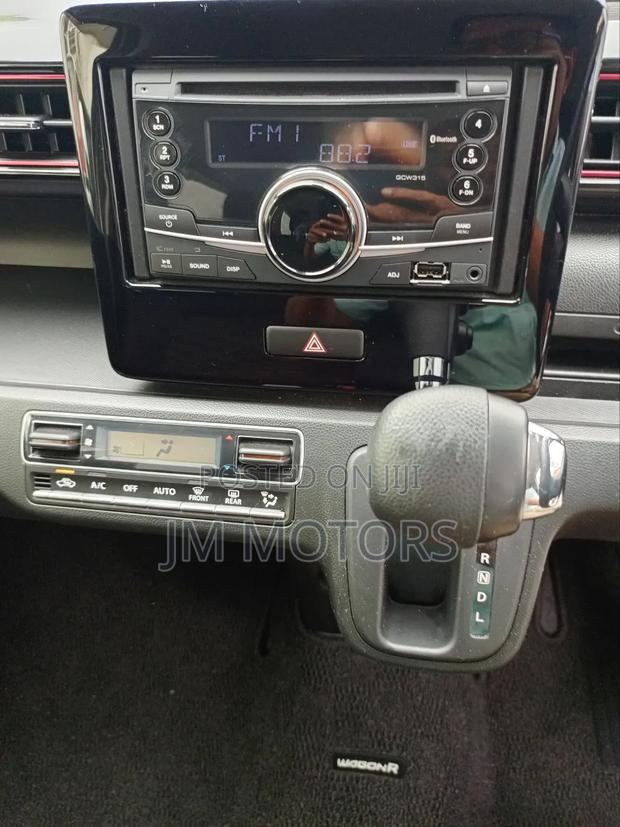 Suzuki Wagon R 2019 White