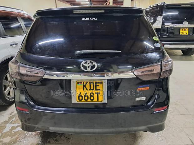 Toyota Wish 2014 Black