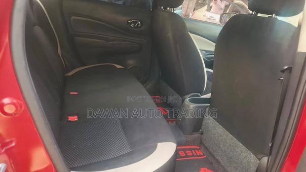 Nissan Note 2017 Red