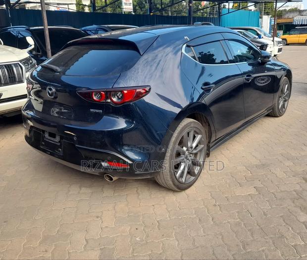 Mazda 3 2019 Blue