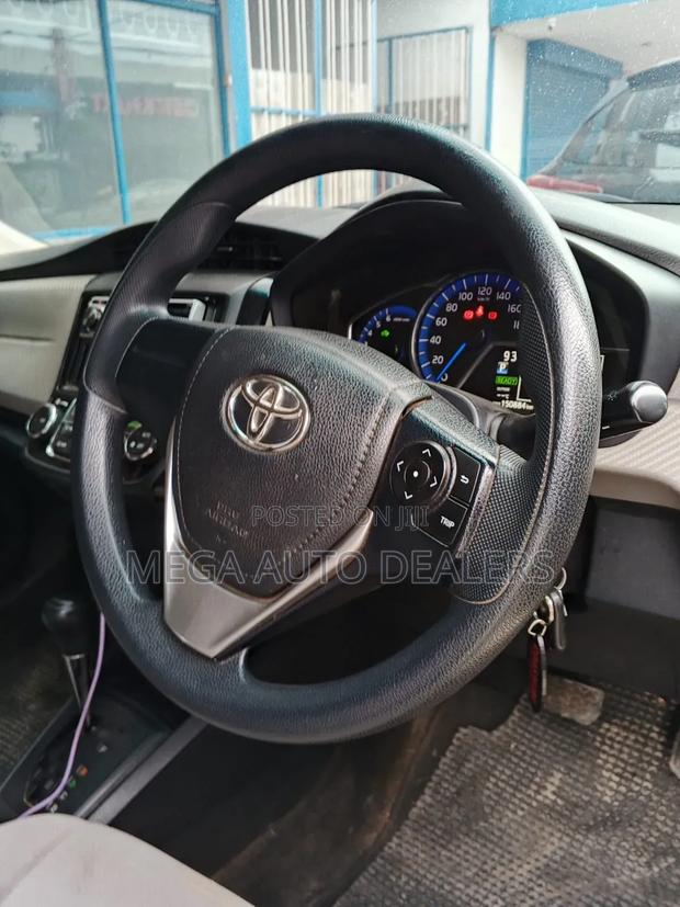Toyota Axio 2013 Gray