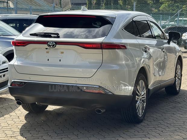 Toyota Harrier 2020 White