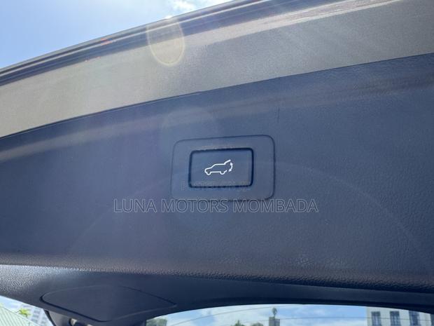 Subaru Outback 2019 Green