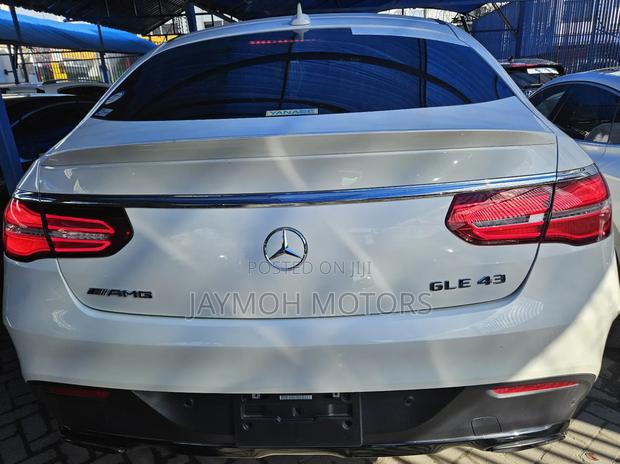 Mercedes-Benz GLE-Class 2019 Black