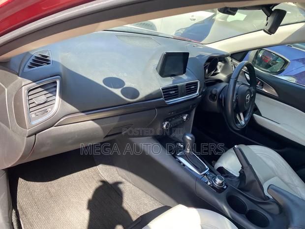 Mazda Axela 2018 Red