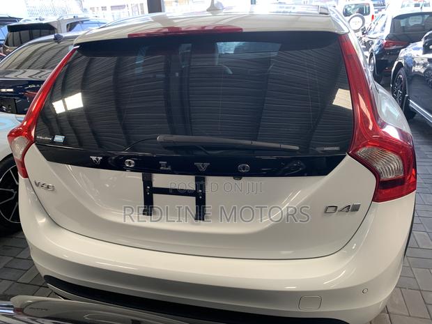 Volvo V60 2018 White