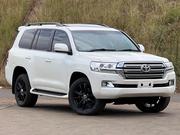 Toyota Land Cruiser 2018 White for sale