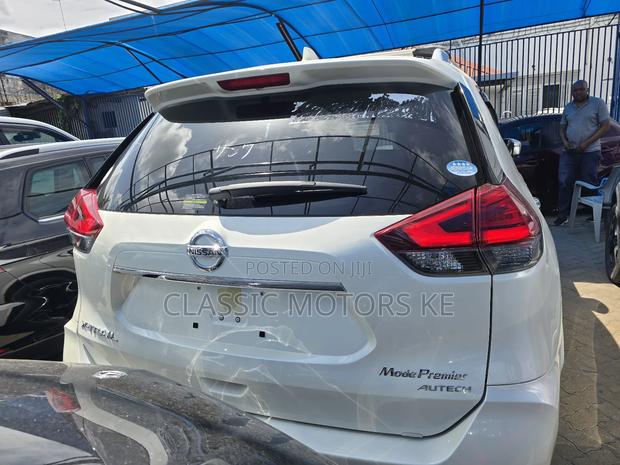 Nissan X-Trail 2.0 Petrol AWD 2019 White