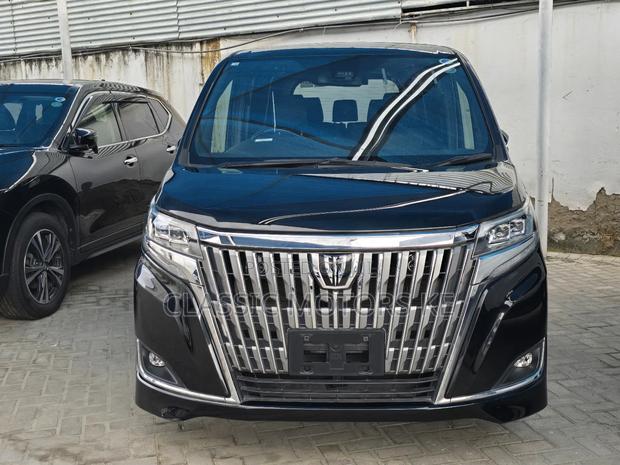 Toyota Esquire 2.0 FWD (7 seater) 2018 Black