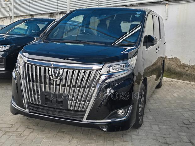 Toyota Esquire 2.0 FWD (7 seater) 2018 Black
