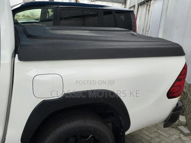 Toyota Hilux Revo Double Cab Deisel 2.4 AWD 2019 White