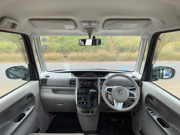 Daihatsu Tanto 2018 Black