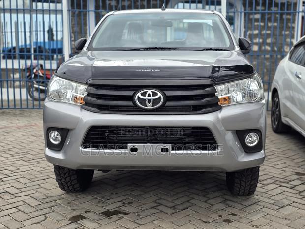 Toyota Hilux Revo Single Cab Deisel 2.8 RWD 2019 Gray