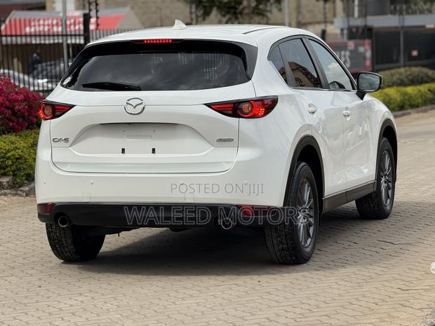 Mazda CX-5 2019 White