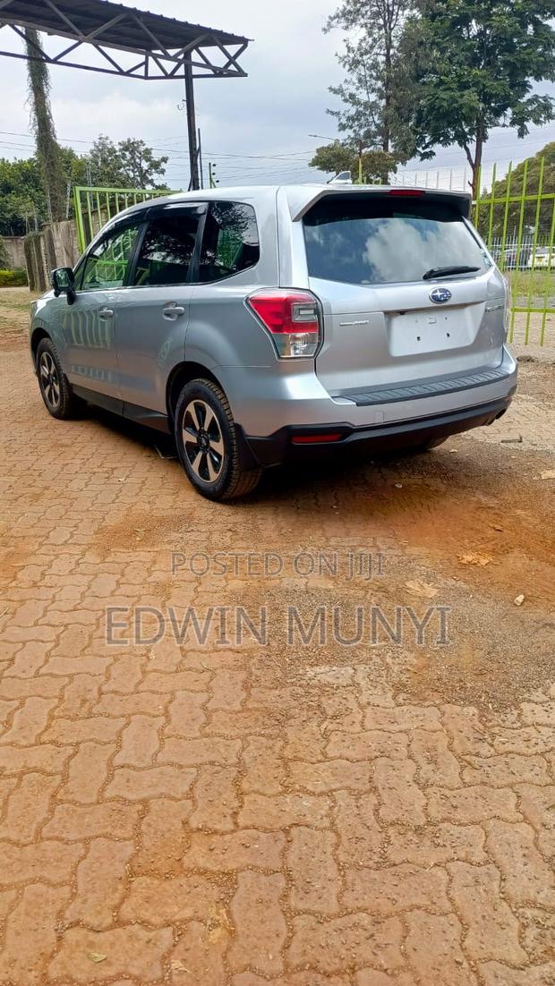 Subaru Forester Base AWD 2019 Silver