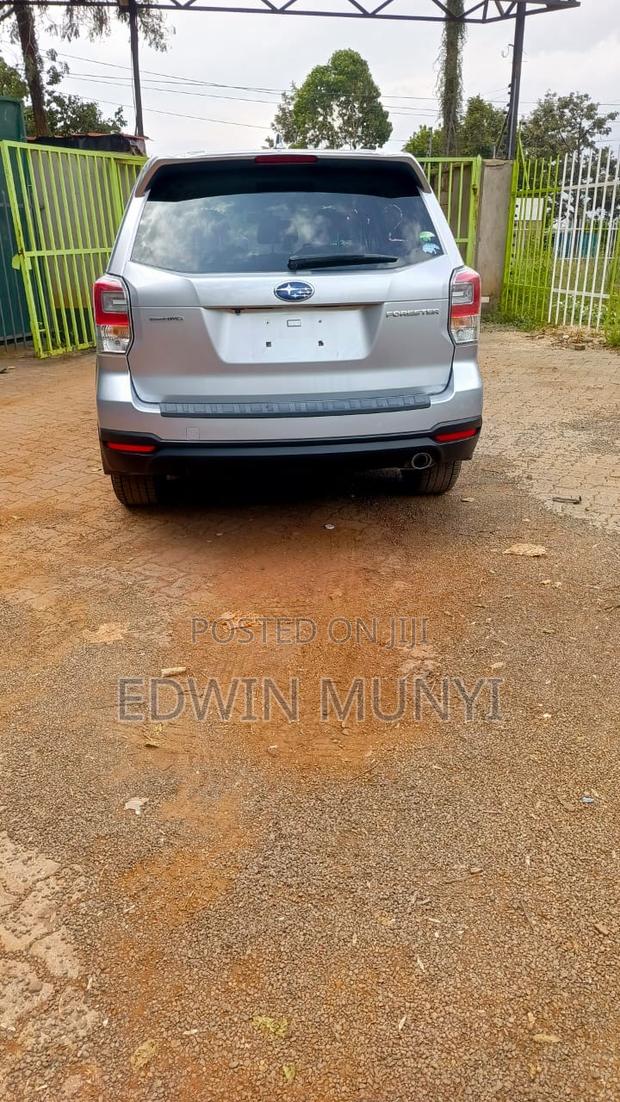 Subaru Forester Base AWD 2019 Silver