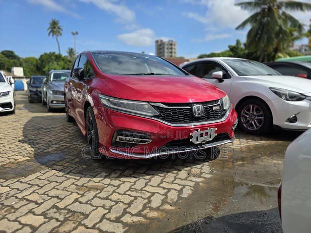 Honda Jade 1.5 Hybrid 2018 Red