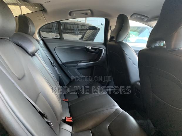 Volvo S60 2018 Black