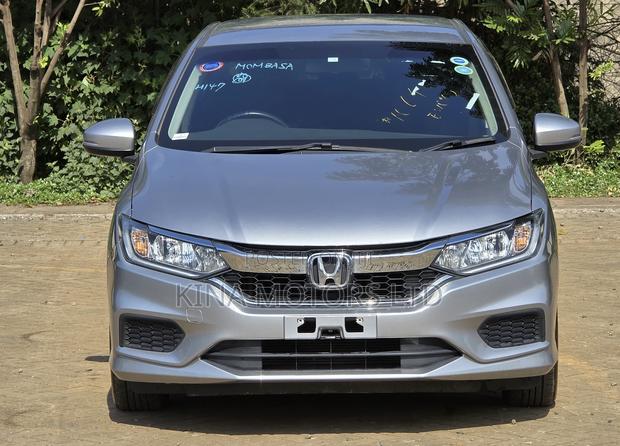 Honda Grace 1.5 Petrol FWD 2018 Gray
