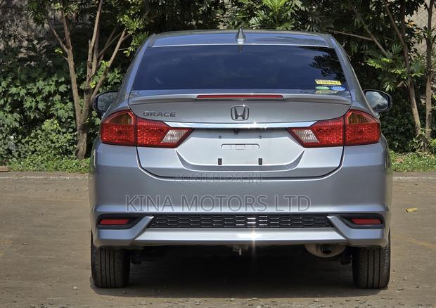 Honda Grace 1.5 Petrol FWD 2018 Gray