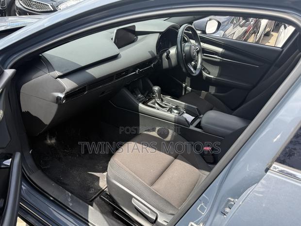 Mazda 3 2018 Silver