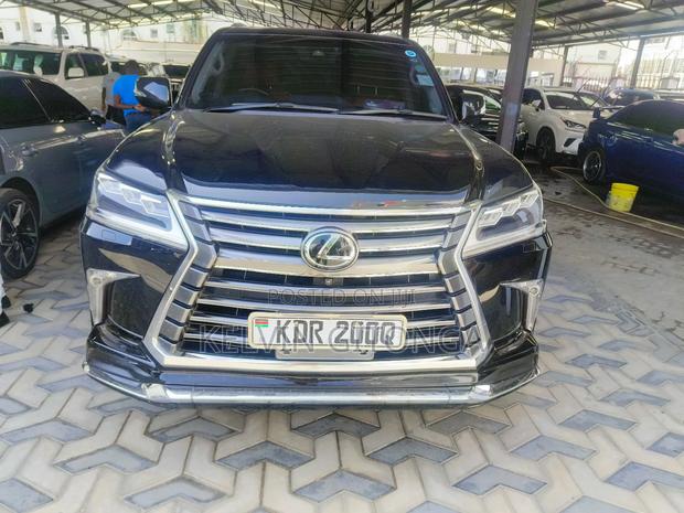 Lexus LX 2018 Black