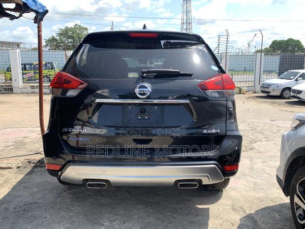 Nissan X-Trail 2.0 Petrol AWD 2018 Black