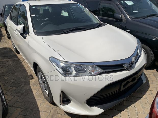 Toyota Axio 1.5 G 2WD 2018 Off white
