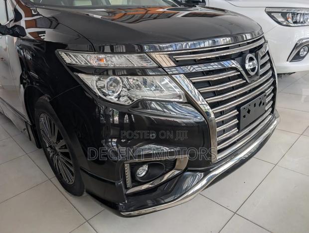 Nissan Elgrand 2018 Black