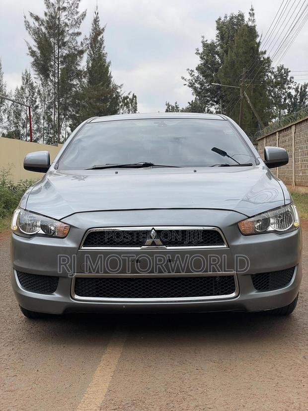 Mitsubishi Galant 2014 Gray