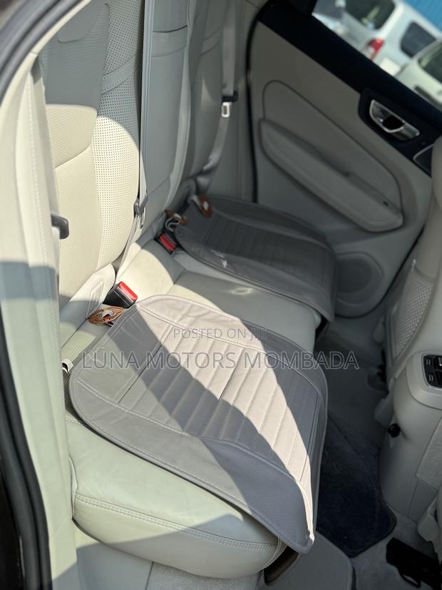 Volvo XC60 2019 Black